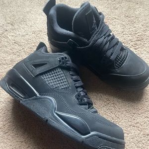 RARE Air Jordan 4 Retro “Black Cats”